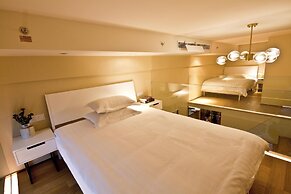 Hangzhou Magician Apartment Hotel