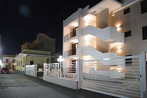 La Vie en Rose Residence