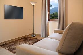 La Vie en Rose Residence