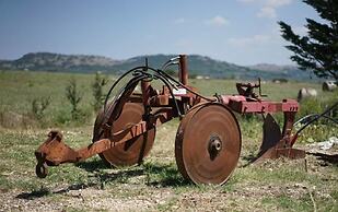 La Tavernola Agriturismo - Tenuta Mandia