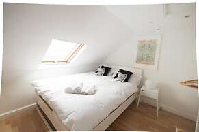 Wimbledon South by Allô Housing