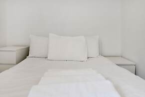 Bond Street Apartments