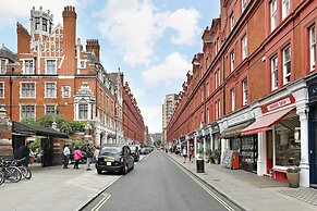 Bond Street Apartments