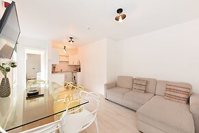 Bond Street Apartments