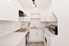 Bond Street Apartments