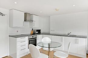 Bond Street Apartments