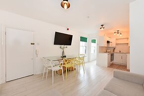 Bond Street Apartments