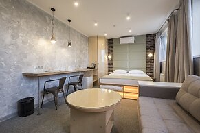 Pogosti.ru na Slavyanskom Bulvare