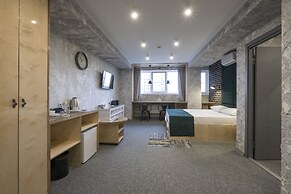 Pogosti.ru na Slavyanskom Bulvare