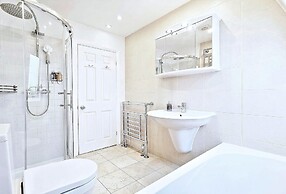 Luxury Designer Apartments Hammersmith 1