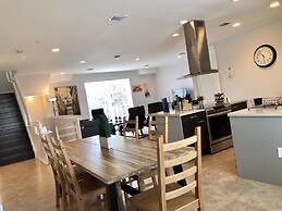 Luxury Home by Ideal Experience VR