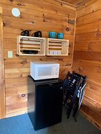 Pine Crest Motel And Cabins