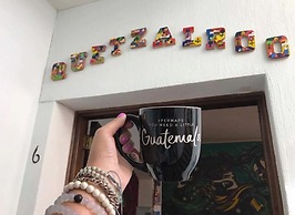 Quetzalroo Boutique Hostel