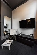 East Brunswick Hotel