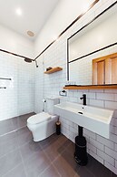 East Brunswick Hotel