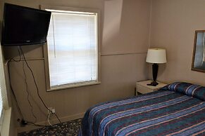 Innkeeper Motel