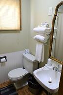 Innkeeper Motel