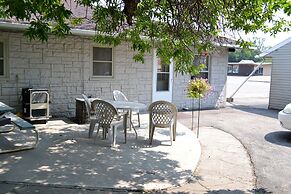 Innkeeper Motel