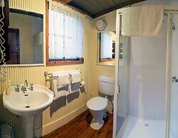 Observatory Cottages