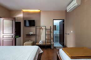 Jayagiri Guesthouse By Belgareti