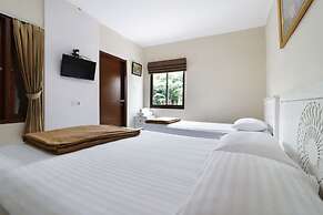 Jayagiri Guesthouse By Belgareti