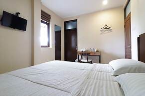 Jayagiri Guesthouse By Belgareti