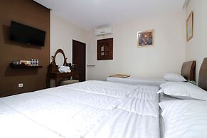 Jayagiri Guesthouse By Belgareti