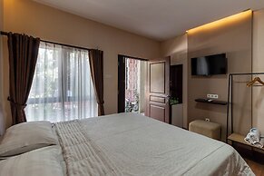 Jayagiri Guesthouse By Belgareti