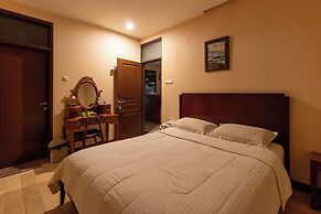 Jayagiri Guesthouse By Belgareti