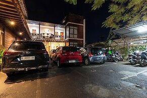 Jayagiri Guesthouse By Belgareti