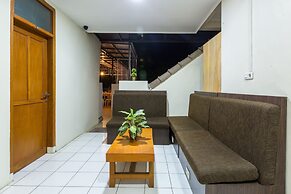 Jayagiri Guesthouse By Belgareti