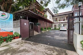 Jayagiri Guesthouse By Belgareti