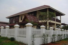 Keerawan House Rim Khong