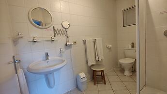 Maison Ambre Guesthouse