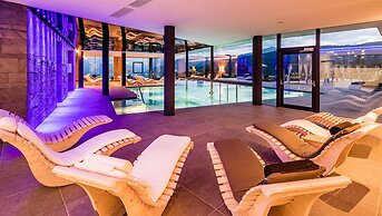 SONNENBERG | Panorama Dolomites Wellbeing