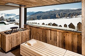 SONNENBERG | Panorama Dolomites Wellbeing