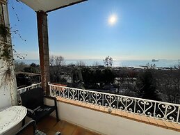 Marmara Konak Old City