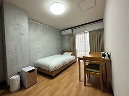 Travel&Book Hotel Hulaton Cabin Takamatsu - Hostel