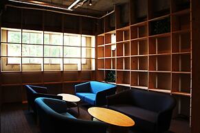 Travel&Book Hotel Hulaton Cabin Takamatsu - Hostel