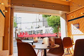 Travel&Book Hotel Hulaton Cabin Takamatsu - Hostel