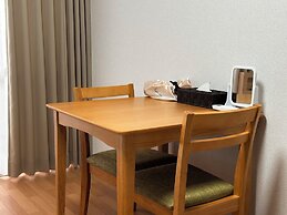 Travel&Book Hotel Hulaton Cabin Takamatsu - Hostel