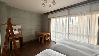 Travel&Book Hotel Hulaton Cabin Takamatsu - Hostel