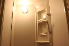 Travel&Book Hotel Hulaton Cabin Takamatsu - Hostel