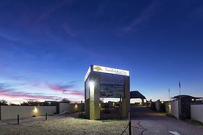 Trans Kalahari Inn