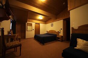 Albergo Centrale Forni