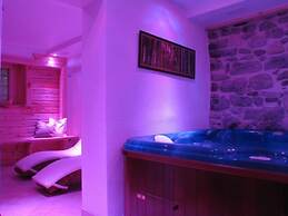 Albergo Centrale Forni