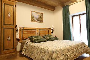 Albergo Centrale Forni