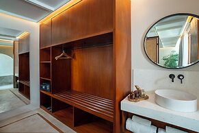 The Kemilau Hotel & Villa Canggu