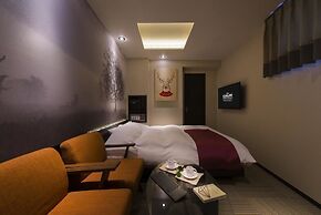 The CALM Hotel Tokyo - Adults Only