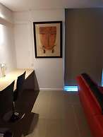 Freedom Plaza Apartments